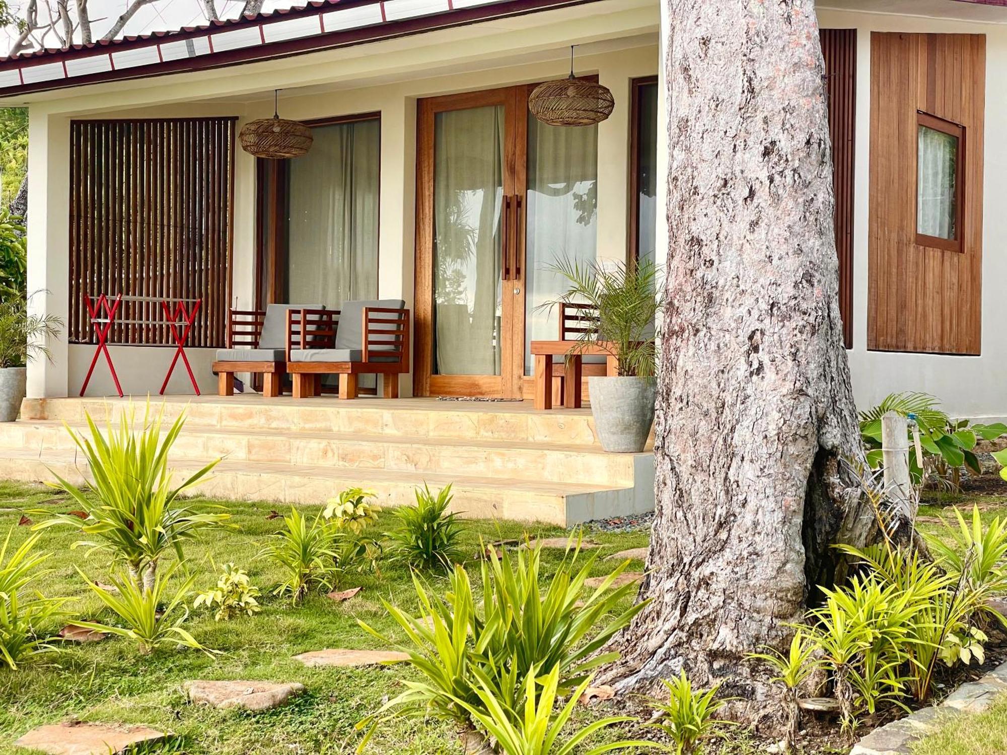 Sunset Beach Resort Weh Sabong Exterior foto